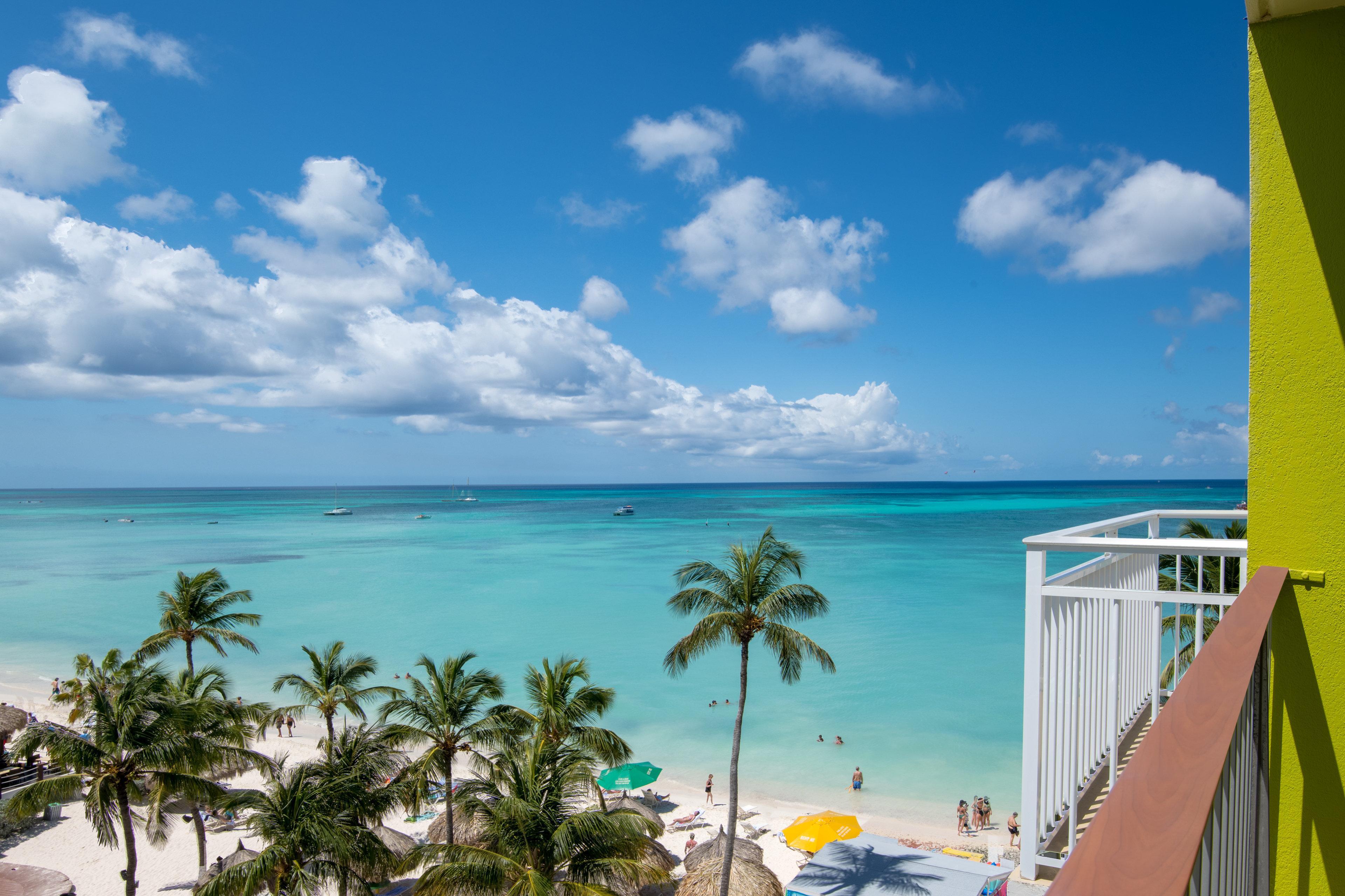 Holiday Inn Resort Aruba - Beach Resort & Casino, An Ihg Hotel Палм Бич Экстерьер фото